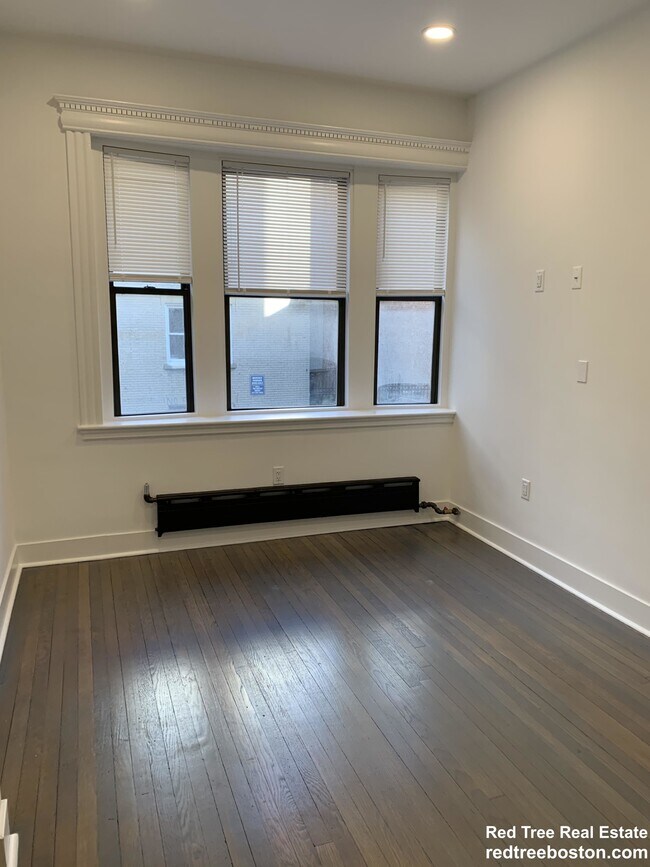 Photo - 11 Queensberry St Apartment
