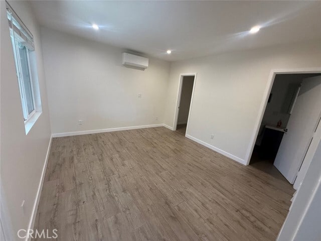Building Photo - 7572 Delia Ave
