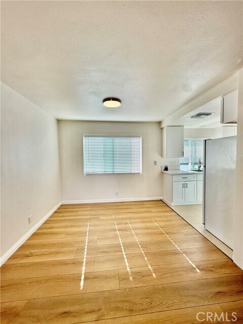 Foto del edificio - 621 N Alhambra Ave