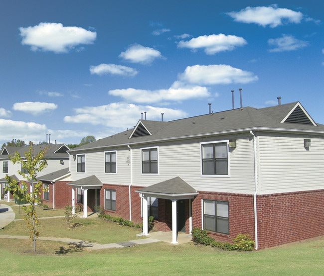 Building Photo - Wesley Forest