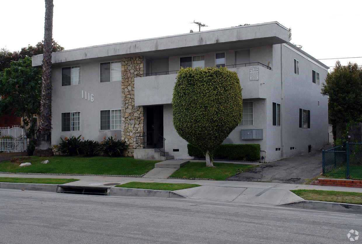 Primary Photo - Forest Apts
