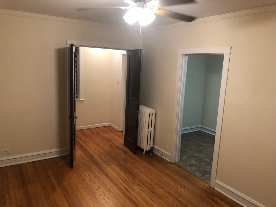 Foto principal - 2239 N Bissell St