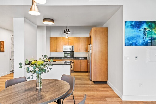 Foto del edificio - 1050 Island Ave