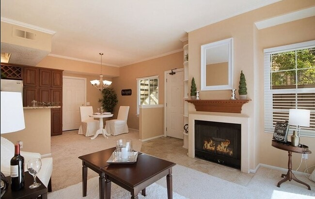 Building Photo - 28952 Canyon Lake Dr