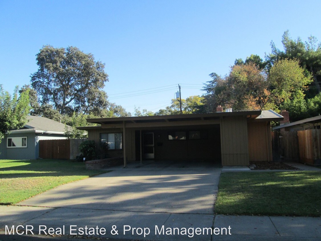 Primary Photo - 1830 Rosecrans Way