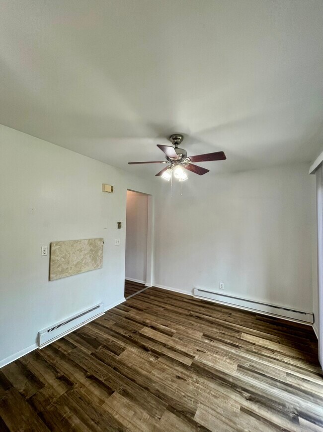 Foto del edificio - 765 N Macomb St