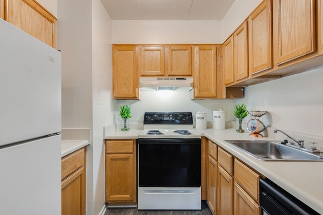 Interior Photo - Parkway Apartments
