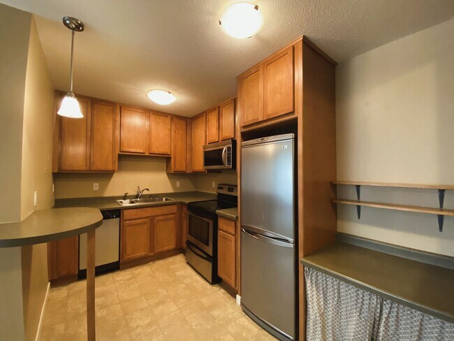 Foto del edificio - 3729 Snelling Ave