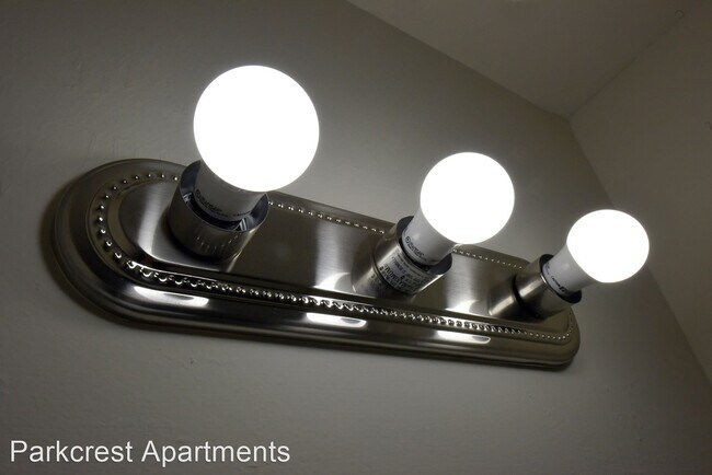 Foto del edificio - 7000 W Parkcrest Dr