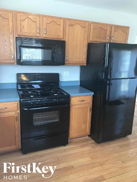 Foto del edificio - 3603 Flowermeadow Ct