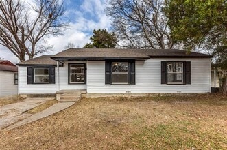Building Photo - 2723 Gus Thomasson Rd