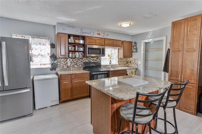 Foto del edificio - 3112 Oranole Rd