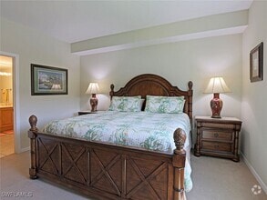 Building Photo - 15460 Bellamar Cir