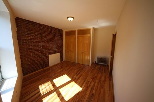 Foto del edificio - 122 Hamilton Pl