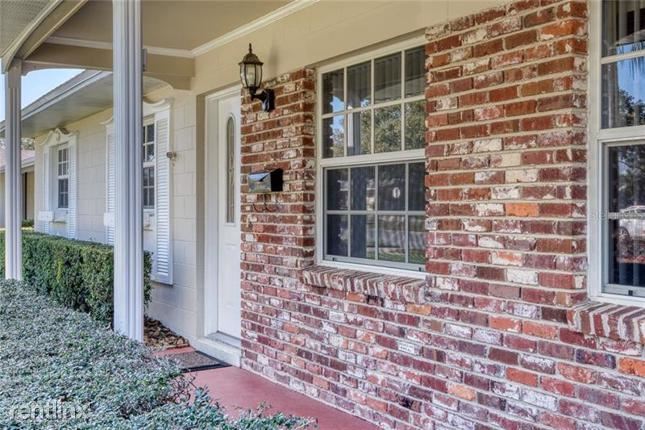 Foto del edificio - 3 br, 2 bath House - 1308 Henry Balch Dr