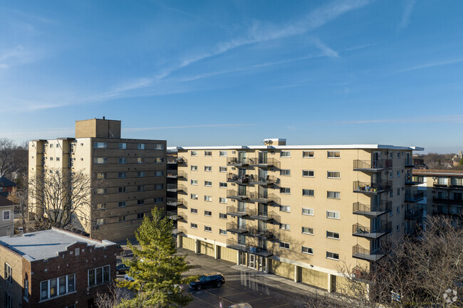 Aerial Photo - Canterbury Condominiums