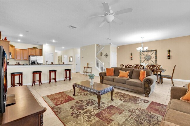 Foto del edificio - 1466 N Myrtlewood St