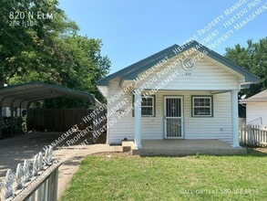 Building Photo - 820 N Elm St