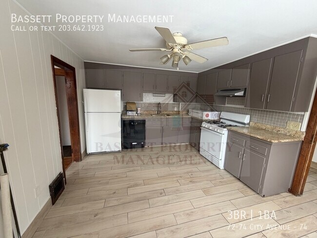 Foto del edificio - 72-74 City Avenue - 74-