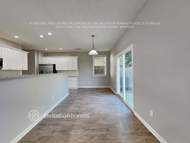 Foto del edificio - 104 Parkmont Ct