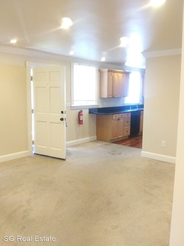 Foto principal - 2430-2432 Fulton St