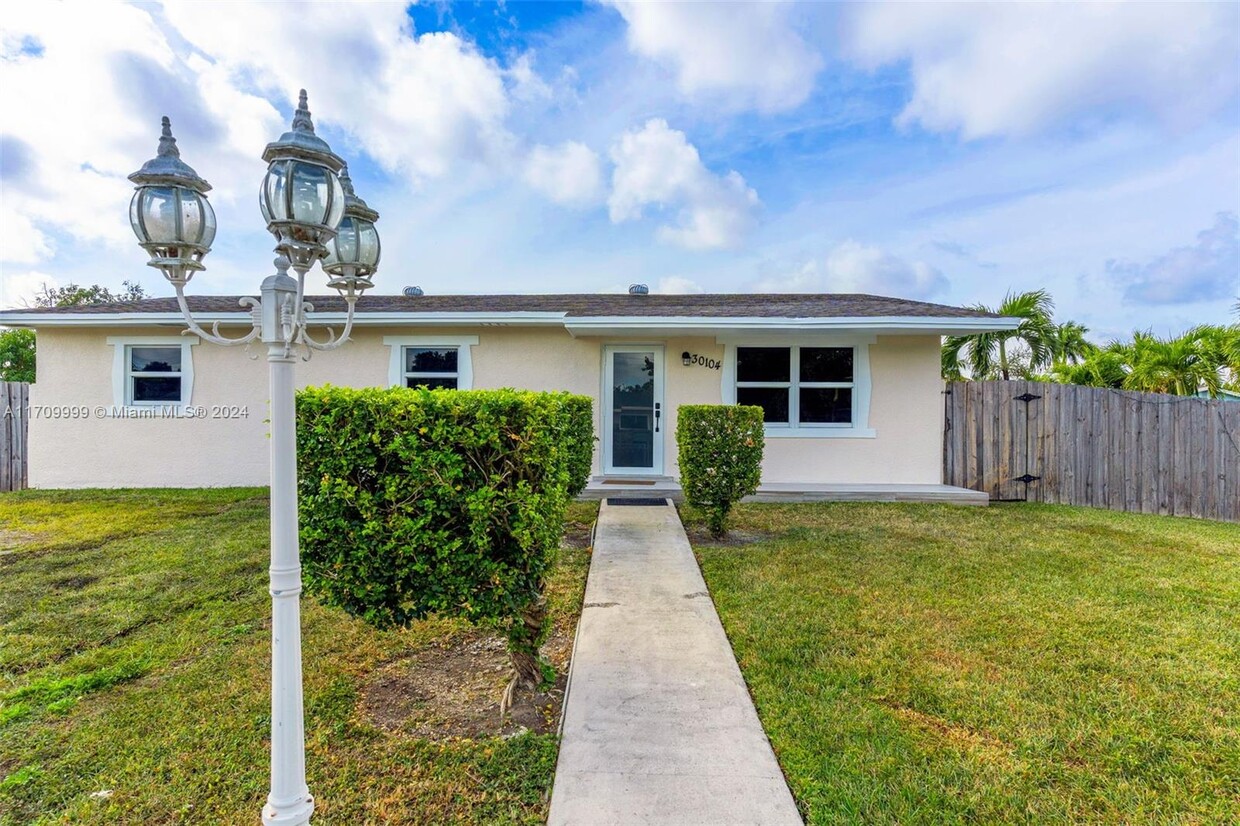 Foto principal - 30104 SW 152nd Ct