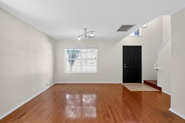 Foto del edificio - 1208 Heritage Hill Cove