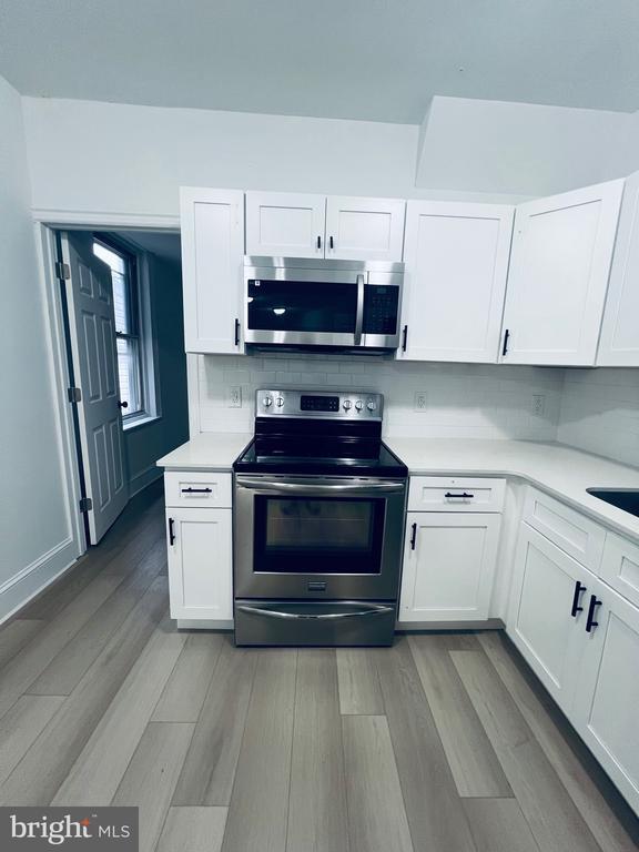 Foto del edificio - 133 S 61st St