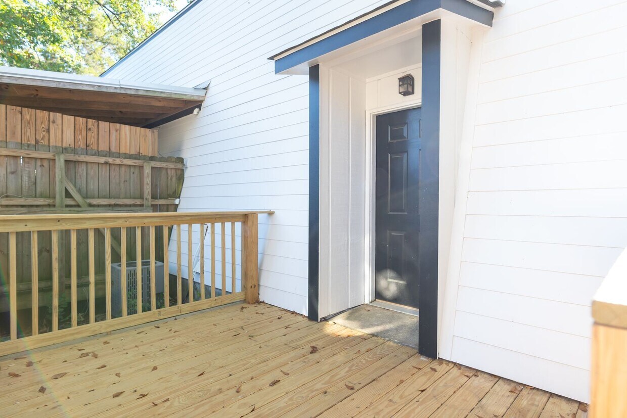 Foto del edificio - 315 E Glenn Ave