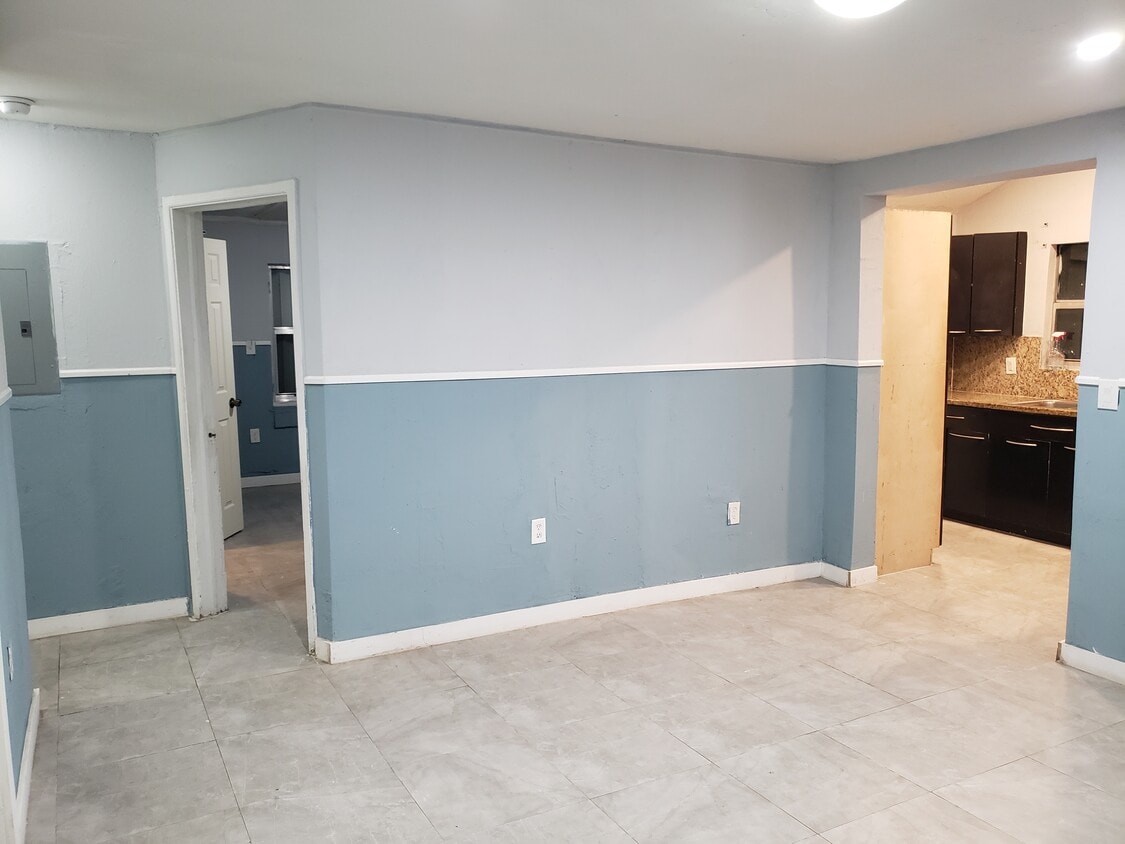 Photo - 829 NW 113th St (Miami, FL)