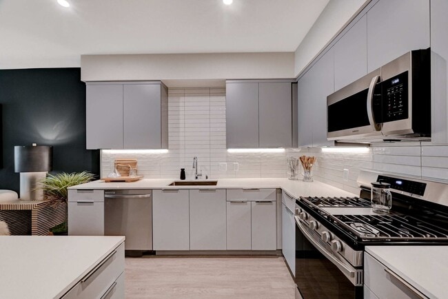 Interior Photo - The Ellison