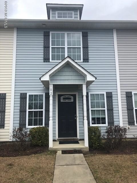 Primary Photo - 102 Parrot Landing Dr