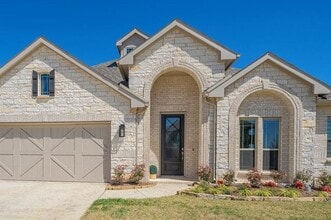 Building Photo - 4110 Mill Pond Dr