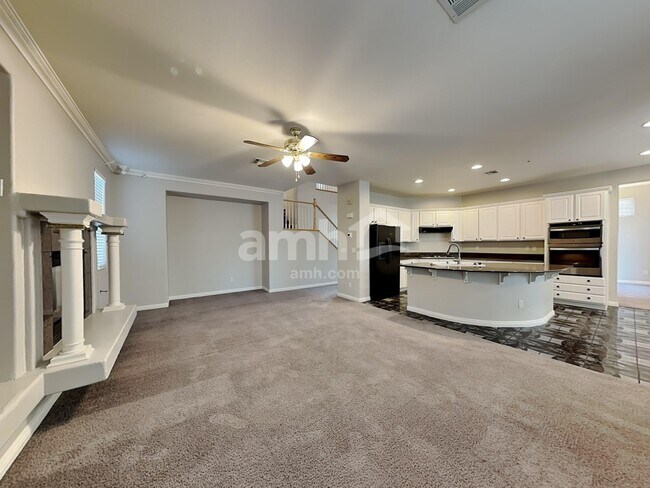 Foto del edificio - 9028 W Wolf Dancer Ave