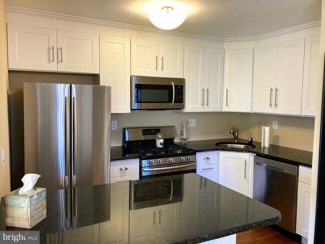 Building Photo - 149 Meadowbrook Ln