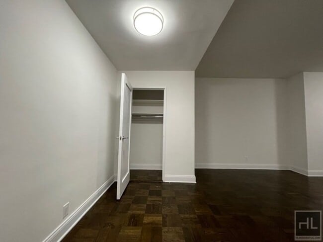 Building Photo - EAST 56 STREET
