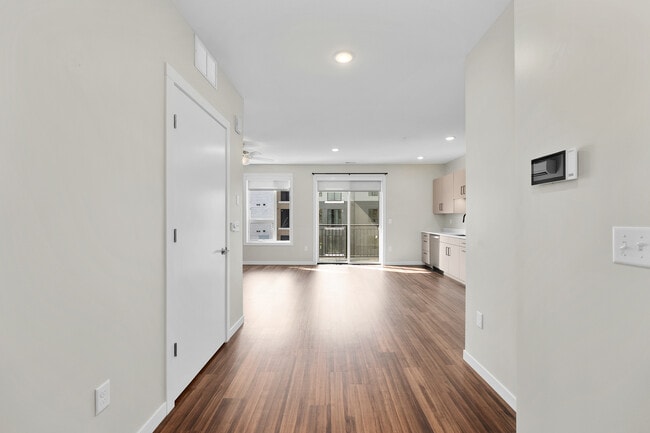 Studio MC-4 - Cannery Square