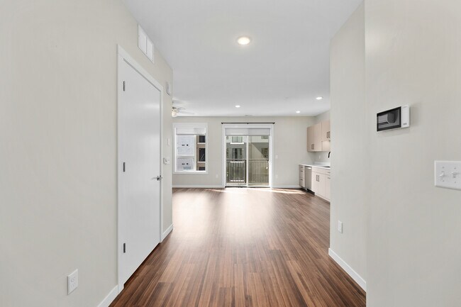 Studio MC-4 - Cannery Square