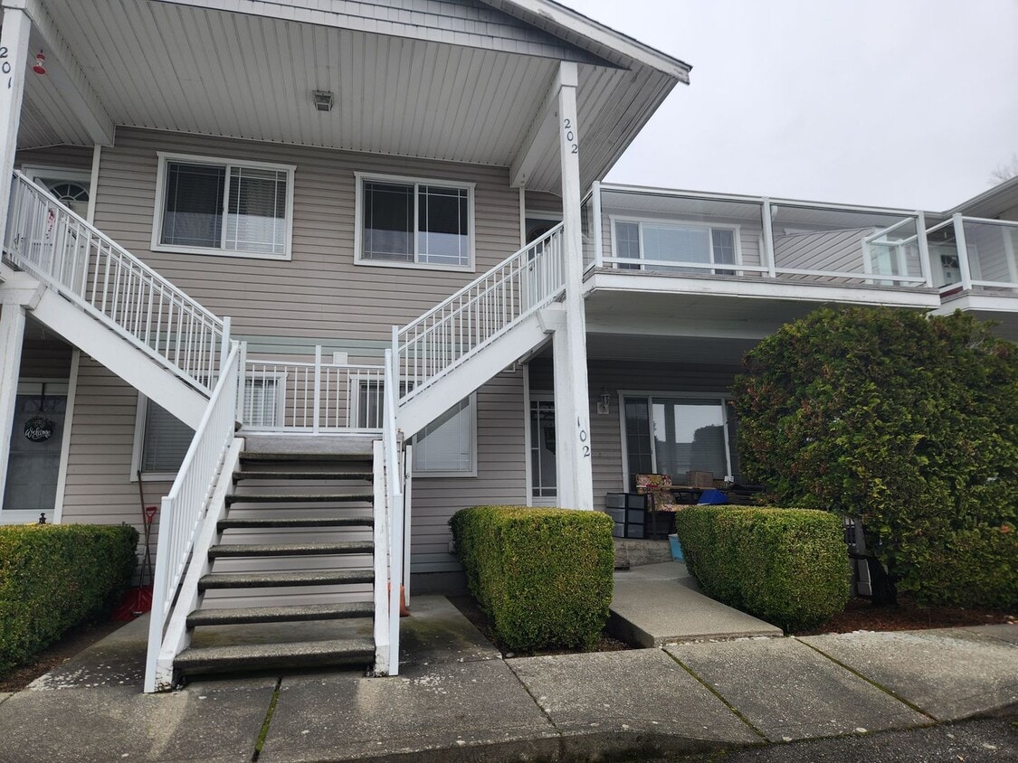 725 Judson St, Lynden, WA 98264 House Rental in Lynden, WA