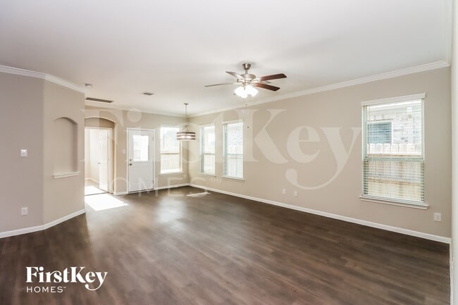 Building Photo - 2201 Windy Grove Dr