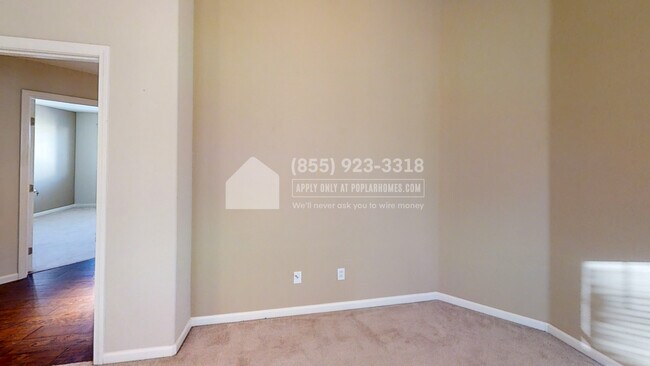 Building Photo - 2155 Fernbrook Common