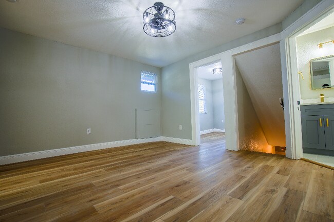 Foto del edificio - 2900 1st Ave S