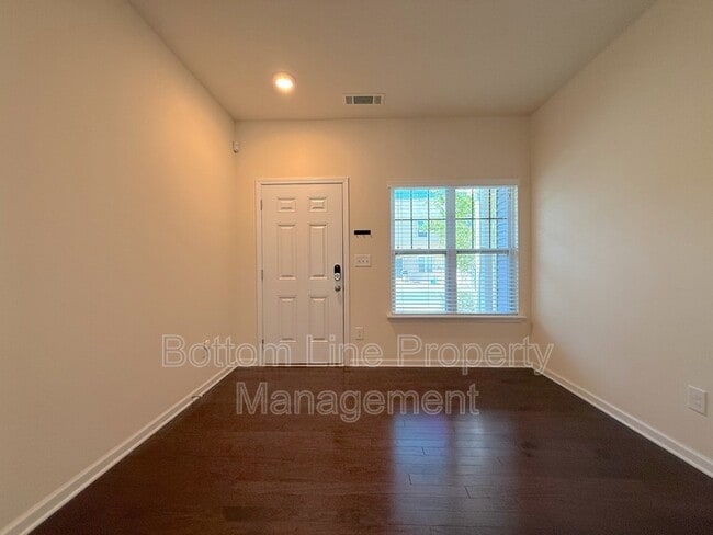 Foto del edificio - 4708 Pepperstone Ln