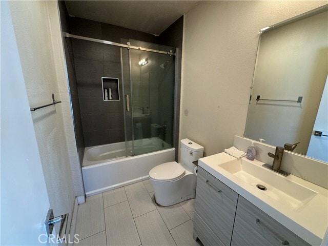 Foto del edificio - 2677 Orchard Ave.