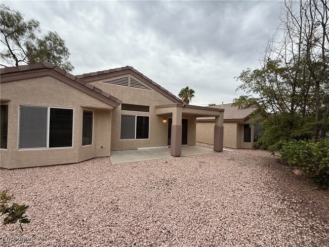 Building Photo - 2173 Point Mallard Dr
