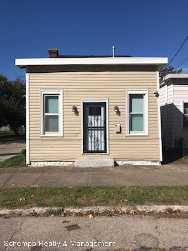 Primary Photo - 3 br, 2.5 bath House - 600 North 33rd Street