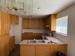 Foto principal - 902 SW Rogue River Ave