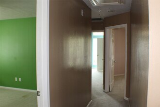 Building Photo - 12231 Ashford Park Dr