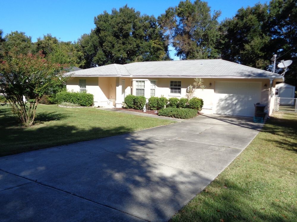 Beautiful 3/2/1 in Summerfield House for Rent in Summerfield, FL