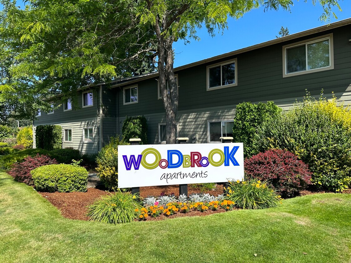 Foto principal - Woodbrook Apartments